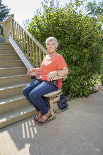 Oakland straight rail stair chair lift glide